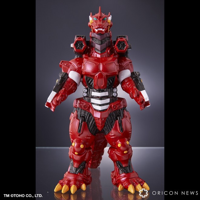 "Movie Monster Series Type-3 Kiryu (2002) Heavy Arms Type Eva Unit-01 Image Color ver." and "Movie Monster Series Type-3 Kiryu (2003) Heavy Arms Type Eva Unit-02 Image Color ver." TM & ©TOHO CO., LTD. ©Khara