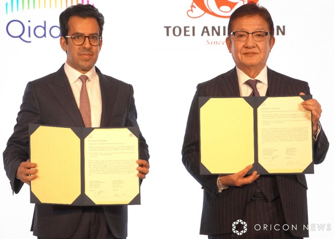 Attendees at the "Qiddya (Qiddiya)" signing ceremony, from left: Mr. Abdullah Aldawood and Mr. Katsuhiro Takagi (C) ORICON News inc.