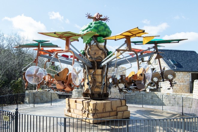 "Flying Machine" in Valley of Witches