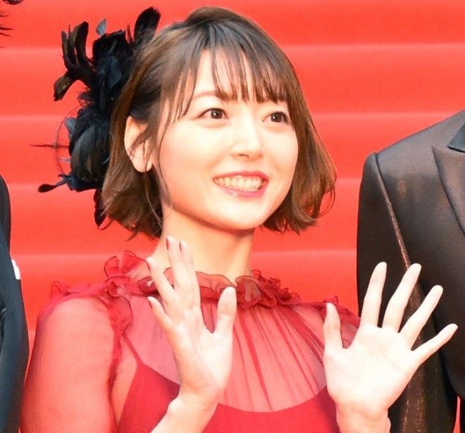 Kana Hanazawa