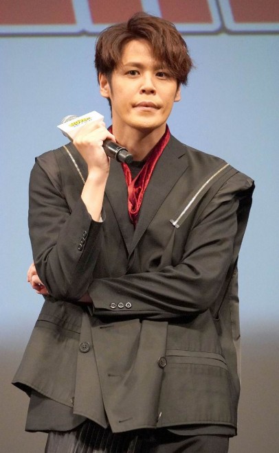 Miyano Mamoru exuding "star quality" at the premiere of "My Hero Academia THE MOVIE"