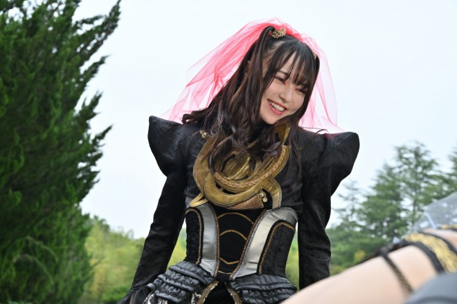 From "Kamen Rider Gotchard: The Future Daybreak," Lacinares