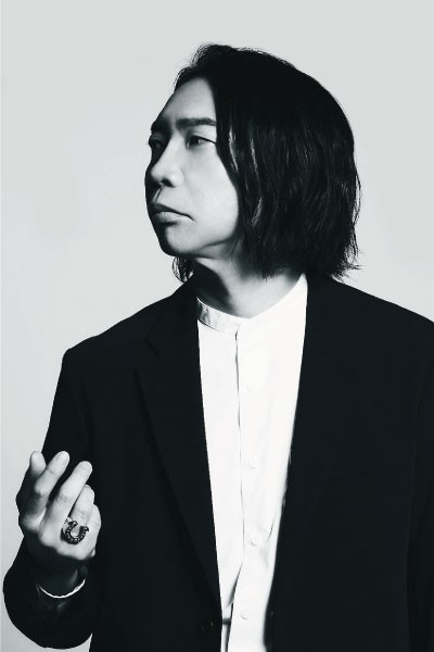 Junichi Suwabe as Shoei Barou