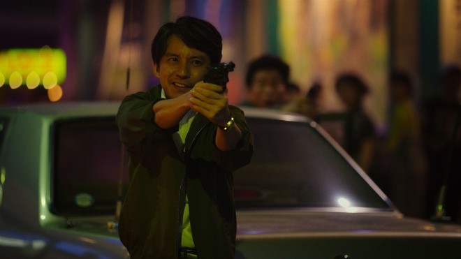 Scene still of Detective Date from "Like a Dragon: Yakuza"