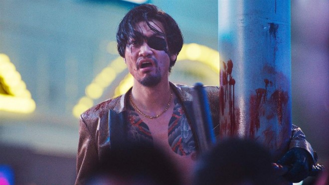 Scene still of Goro Majima from "Like a Dragon: Yakuza"