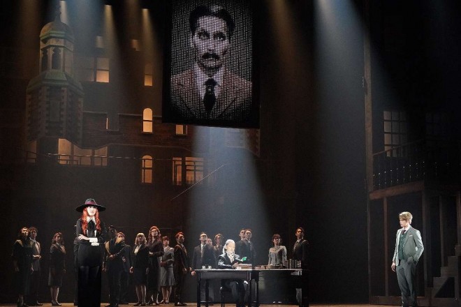 Musical "SPY×FAMILY" Produced by Toho (C) Tatsuya Endo / Shueisha