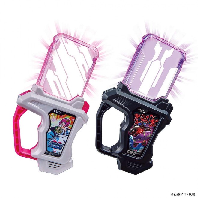 DX Tokimeki Bridal Gashat & Proto Mighty Action X Gashat Noir (C) Ishinomori Productions, Toei