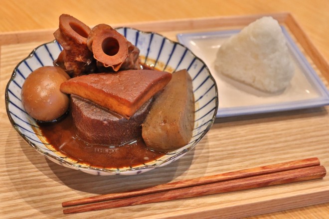 Red Oden with Salted Rice Ball - Rotunda Kazegaoka (©Studio Ghibli)
