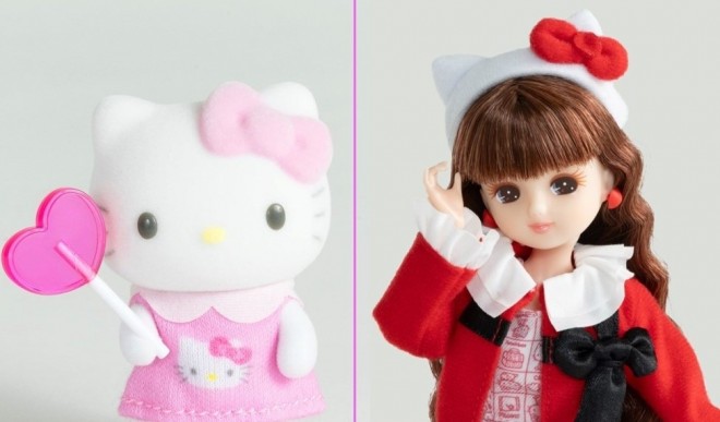 Hello Kitty and Licca-chan during their interview.