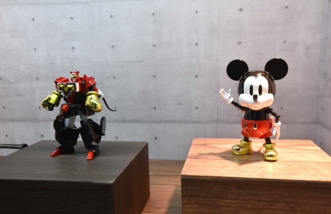 Super Alloy Super Transformation Mickey Mouse, designed by Kunio Okawara © ORICON NewS inc.