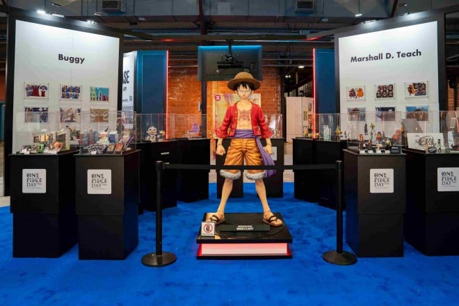 TOY & ANIME EXHIBIT – ONE PIECE merchandise display