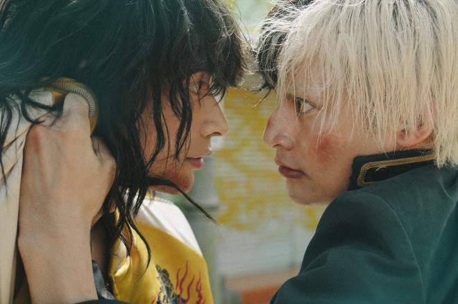 Scene stills from the live-action film “WIND BREAKER,” starring Koshi Mizukami as Haruka Sakura, highlighting the characters’ emotional drama and intense fight sequences.