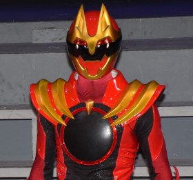 Suit Actor for GozyuWolf in Gozyuger Replaced — From Kosuke Asai to Shigeki Ito, Toei Announces: “Due to the Worsening of a Pre-existing Condition”