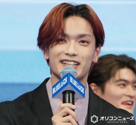 Kyohei Takahashi Calls His Role in Blue Lock Live Action Film a “Treasure,” Shares Congratulatory Gifts from Group Members