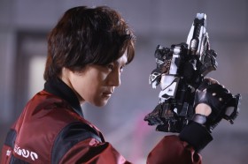 Super Space Sheriff Gavan Infinity Episode 1 “Red Gavan” : Reiji and Setsuna, Two Gavans Meet